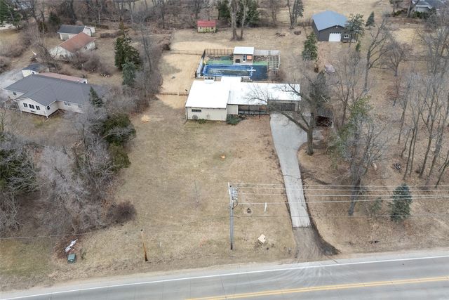 1945 30th St Dr SE, Cedar Rapids, IA 52403