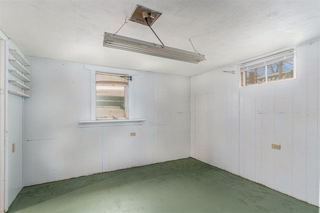 1345 Hendrick Road, Norton Shores, MI 49441