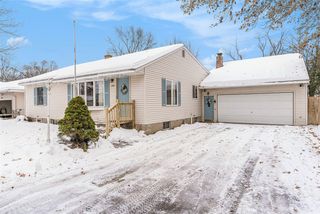 1345 Hendrick Road, Norton Shores, MI 49441