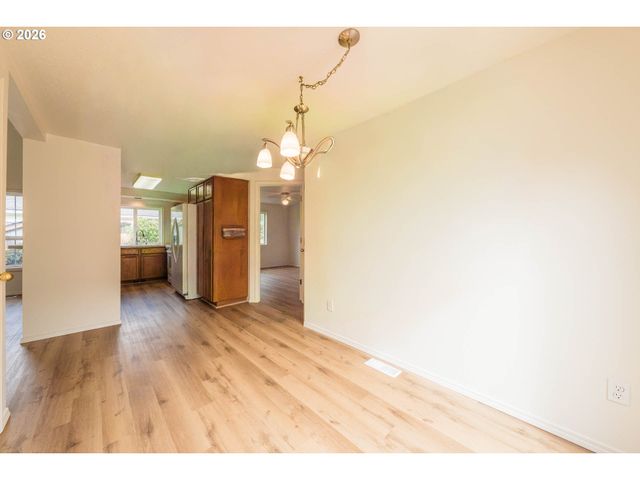 65 SIJOTA St, Gleneden Beach, OR 97388