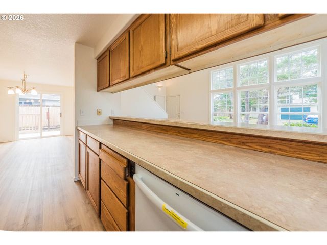 65 SIJOTA St, Gleneden Beach, OR 97388