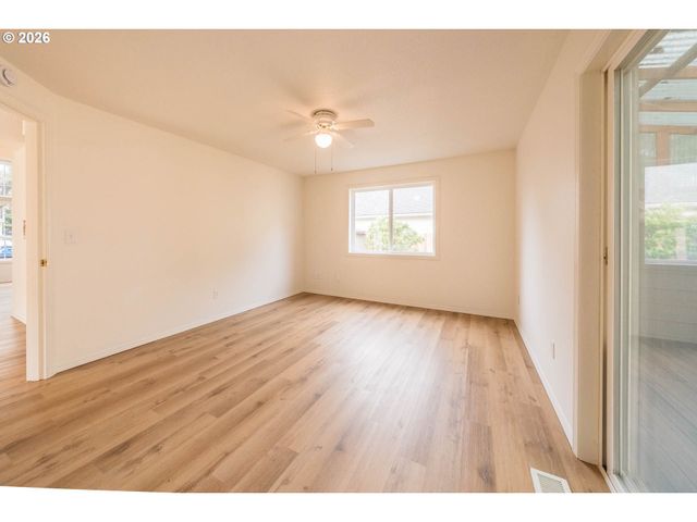 65 SIJOTA St, Gleneden Beach, OR 97388