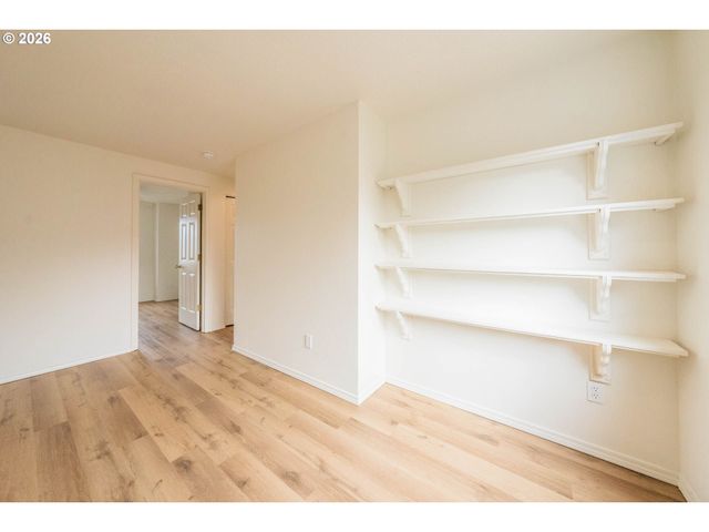 65 SIJOTA St, Gleneden Beach, OR 97388