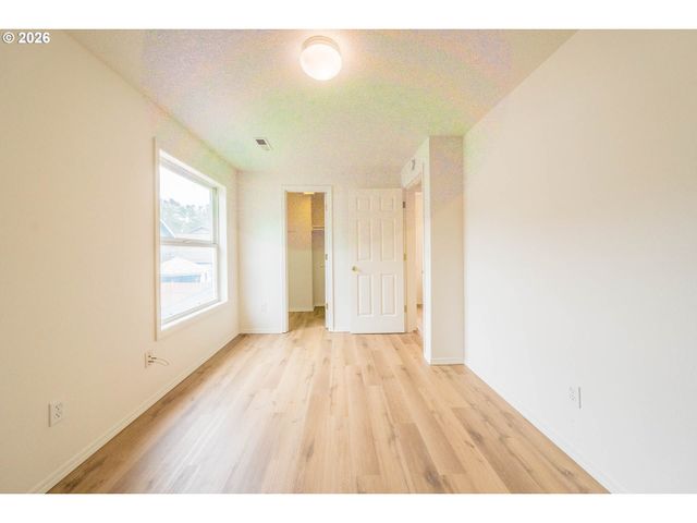 65 SIJOTA St, Gleneden Beach, OR 97388