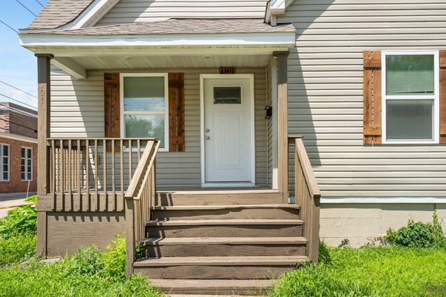 1101 PANNELL ST, Columbia, MO 65201