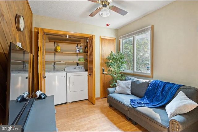 635 PATRIOT LN, Pocono Summit, PA 18346