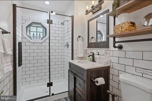 635 PATRIOT LN, Pocono Summit, PA 18346