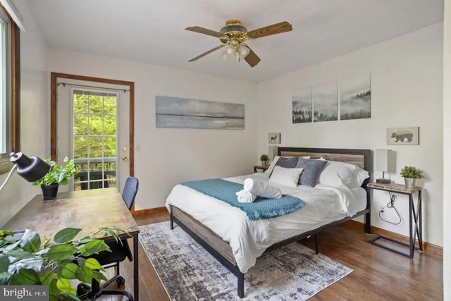 635 PATRIOT LN, Pocono Summit, PA 18346