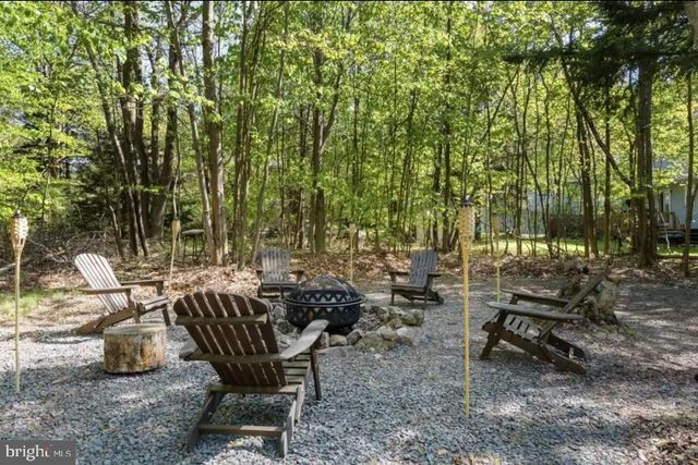 635 PATRIOT LN, Pocono Summit, PA 18346