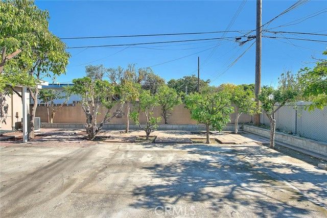 1435 W Rosewood Ct, Ontario, CA 91762