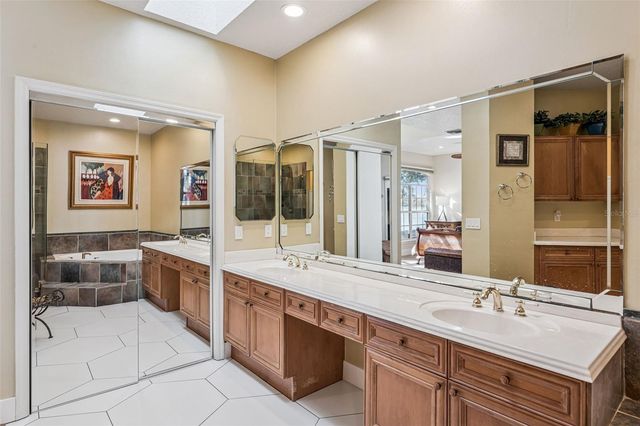 7433 SOMERSET SHORES COURT, Orlando, FL 32819