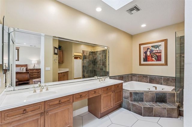 7433 SOMERSET SHORES COURT, Orlando, FL 32819