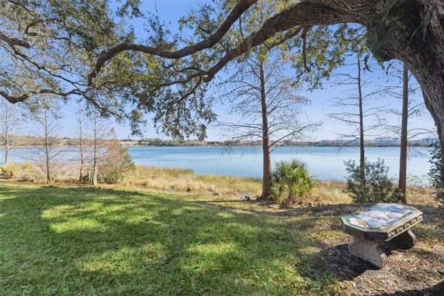 7433 SOMERSET SHORES COURT, Orlando, FL 32819