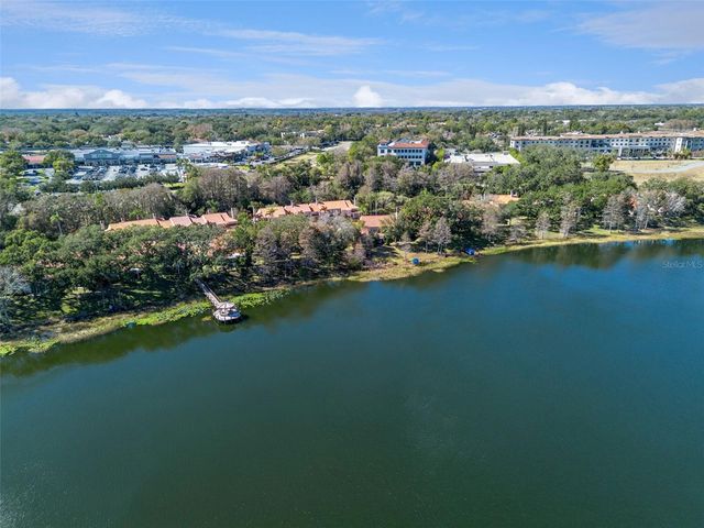 7433 SOMERSET SHORES COURT, Orlando, FL 32819