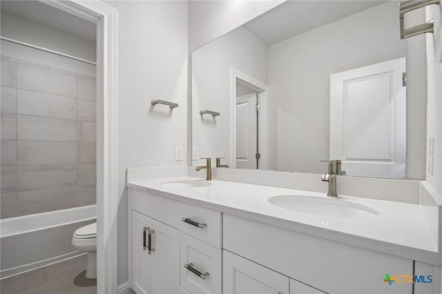 121 Prickly Poppy Loop, Kyle, TX 78640