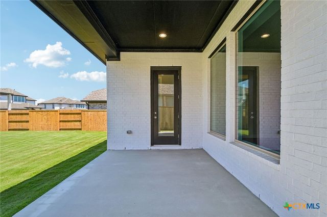 121 Prickly Poppy Loop, Kyle, TX 78640