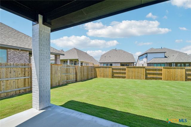 121 Prickly Poppy Loop, Kyle, TX 78640