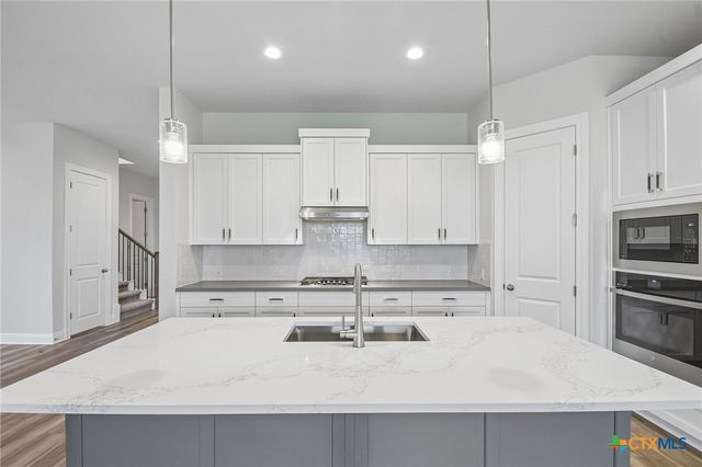 121 Prickly Poppy Loop, Kyle, TX 78640