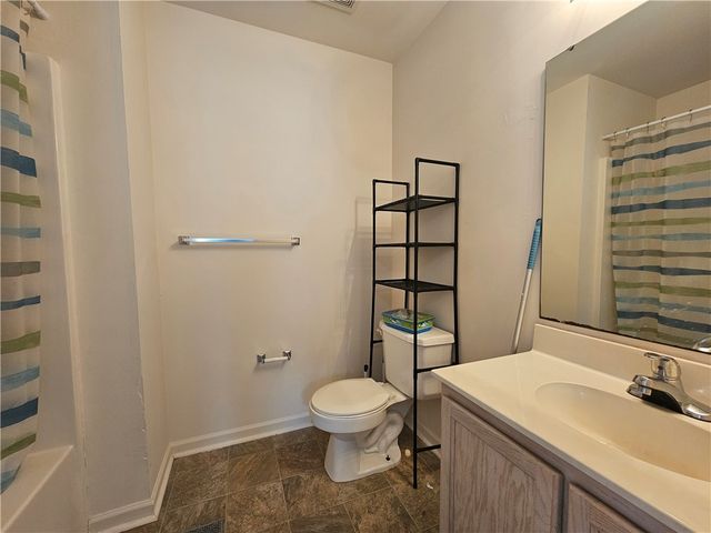 142 University Village Drive L, Central, SC 29630