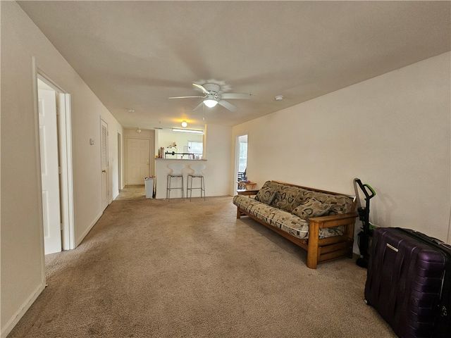 142 University Village Drive L, Central, SC 29630