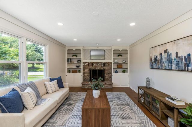 1603 Chippewa Court, Grove City, OH 43123
