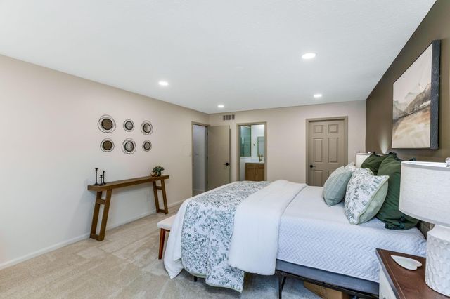 1603 Chippewa Court, Grove City, OH 43123