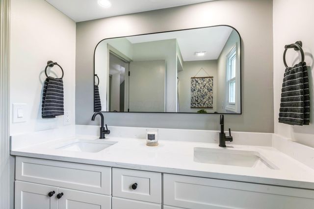 1603 Chippewa Court, Grove City, OH 43123