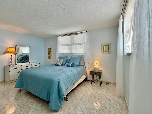 4250 Galt Ocean Drive 14t, Fort Lauderdale, FL 33308