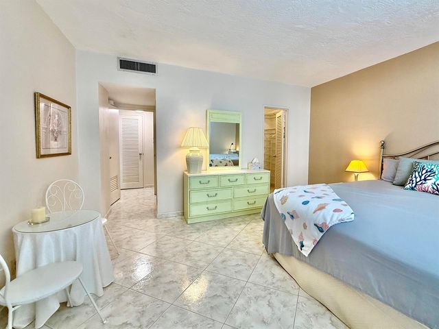 4250 Galt Ocean Drive 14t, Fort Lauderdale, FL 33308