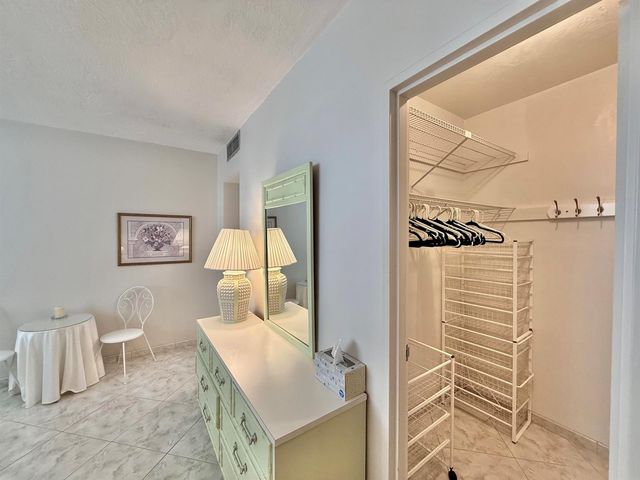 4250 Galt Ocean Drive 14t, Fort Lauderdale, FL 33308