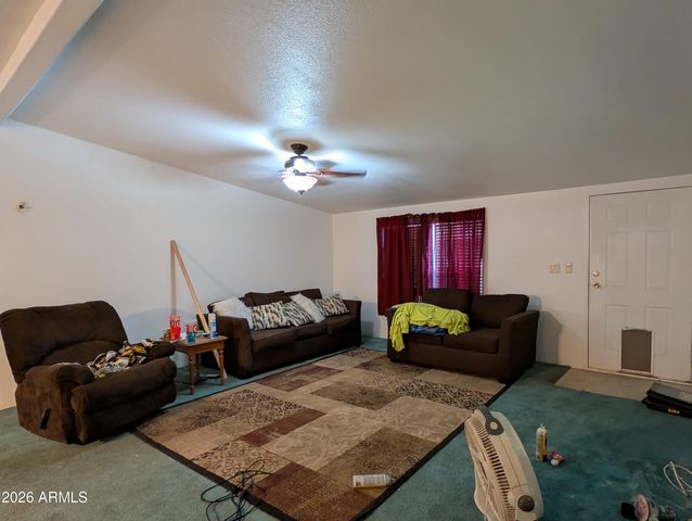 520 S CRISMON Road, Mesa, AZ 85208