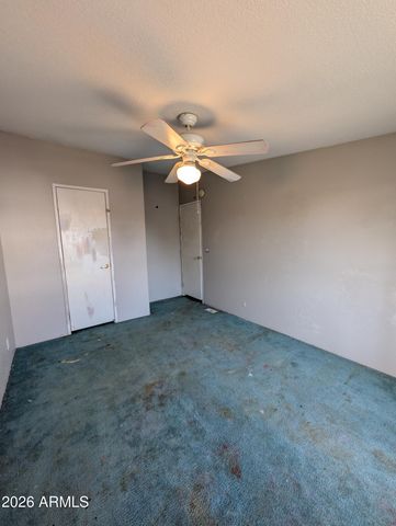 520 S CRISMON Road, Mesa, AZ 85208