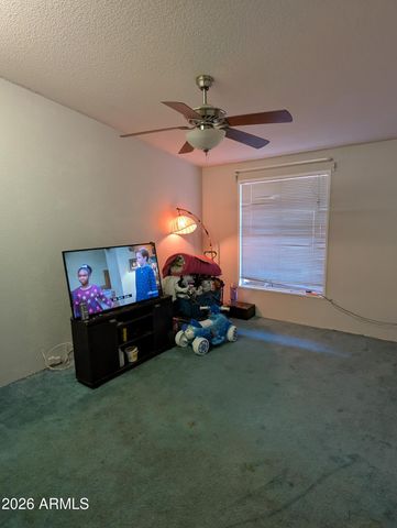 520 S CRISMON Road, Mesa, AZ 85208