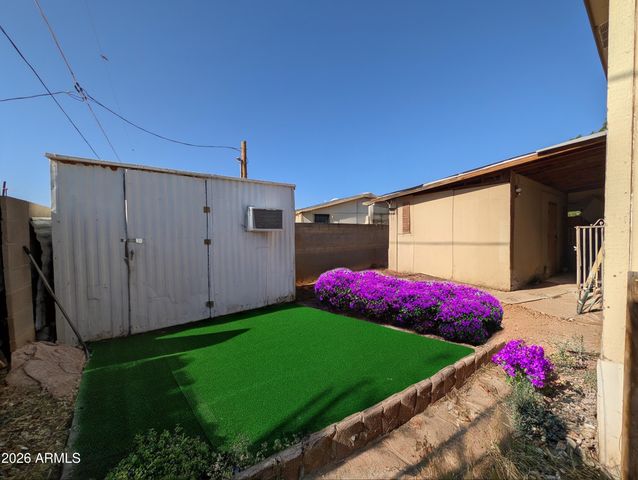 520 S CRISMON Road, Mesa, AZ 85208