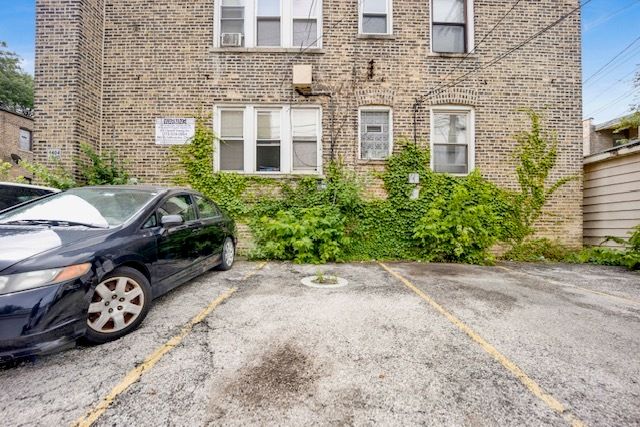 4408 W Altgeld Street 2, Chicago, IL 60639