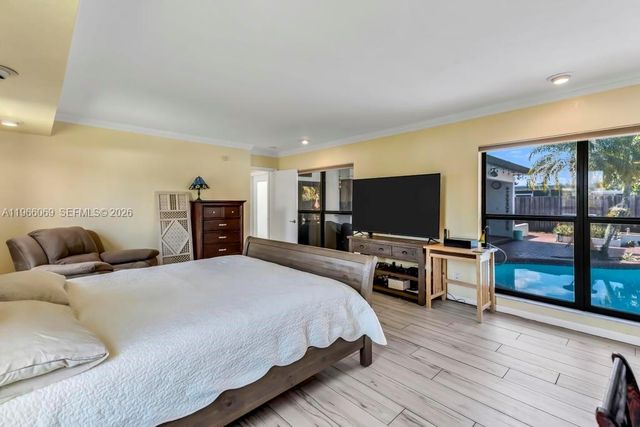 5201 Jefferson St, Hollywood, FL 33021