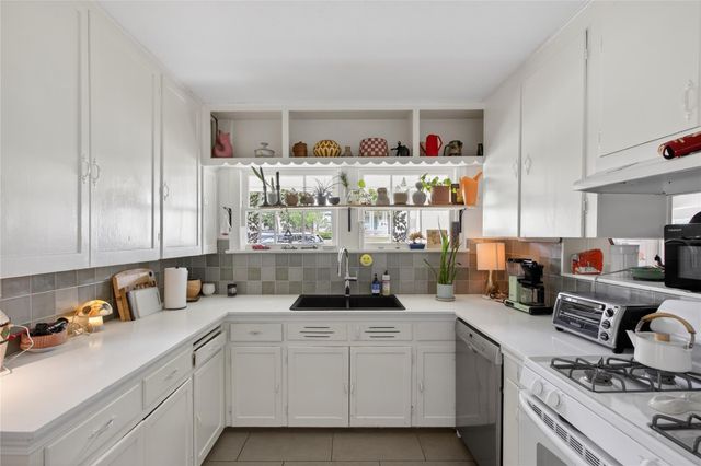 3207 Bridle PATH, Austin, TX 78703