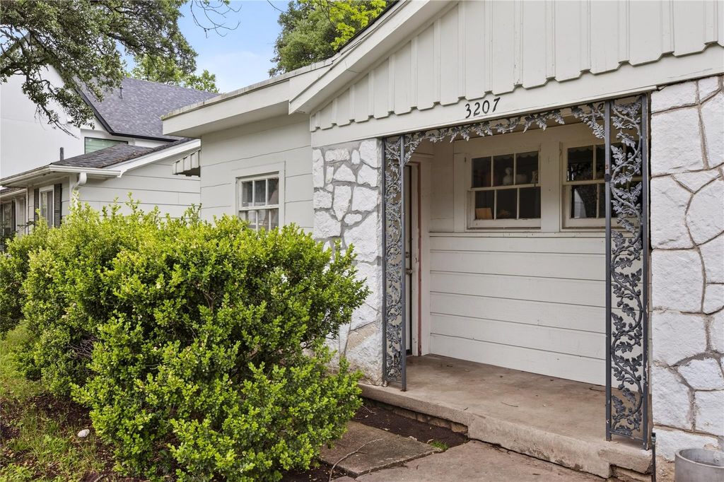 3207 Bridle PATH, Austin, TX 78703