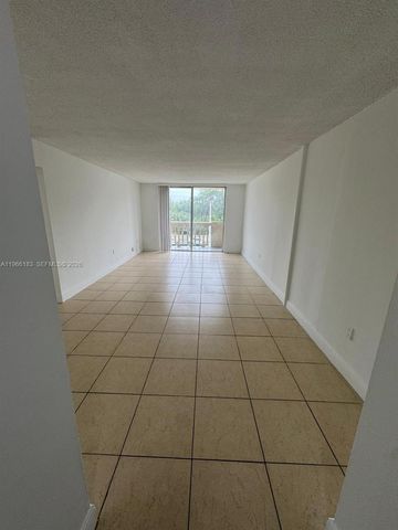 1800 Sans Souci Blvd 333, North Miami, FL 33181