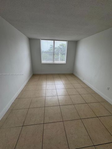 1800 Sans Souci Blvd 333, North Miami, FL 33181