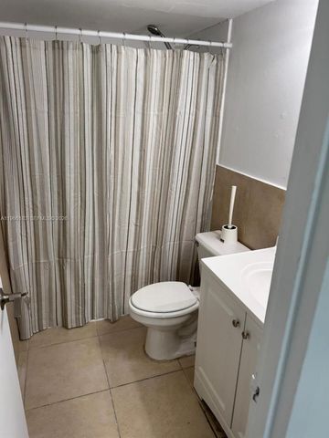 1800 Sans Souci Blvd 333, North Miami, FL 33181