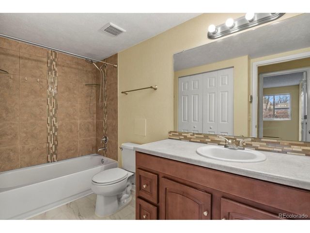 17301 E Mansfield Ave 1-122L, Aurora, CO 80013