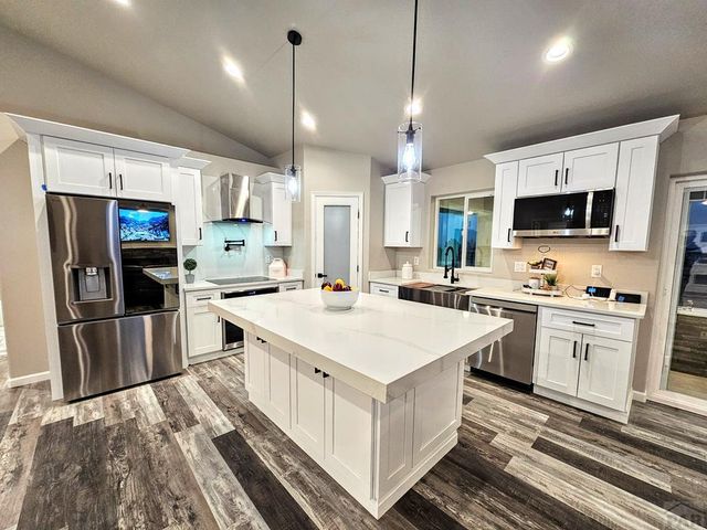 1545 N Rigby Ln, Pueblo West, CO 81007