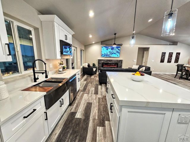 1545 N Rigby Ln, Pueblo West, CO 81007