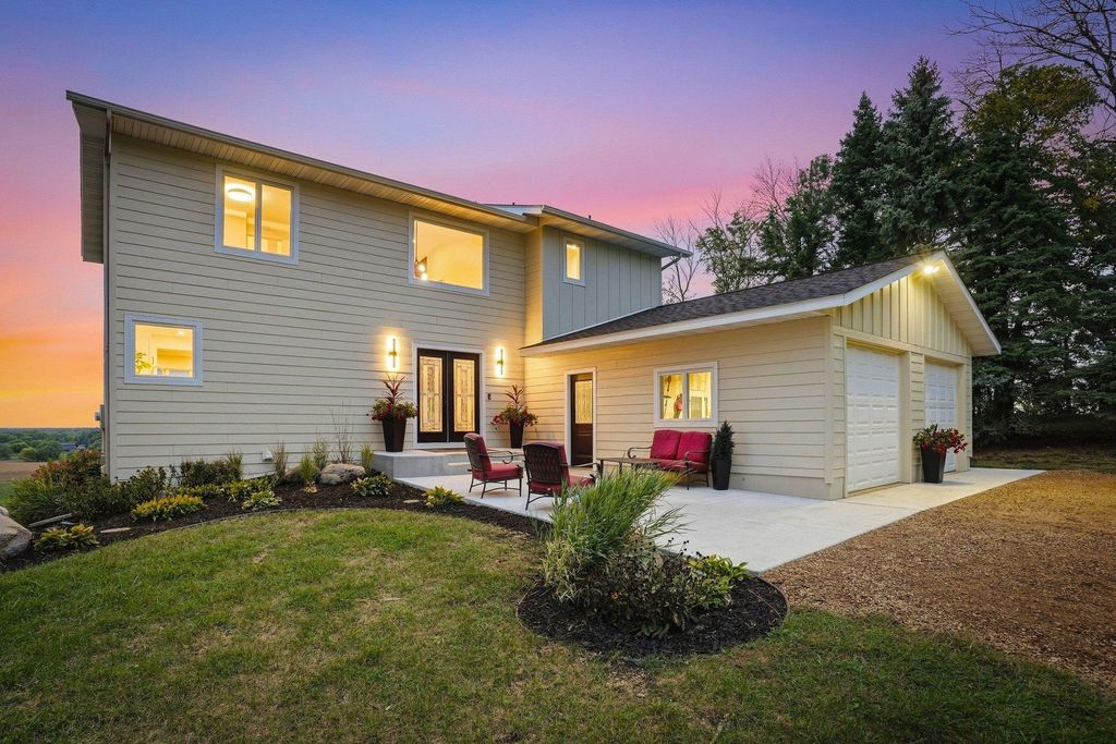 24750 Newport Avenue, Prior Lake, MN 55372 — photo 4