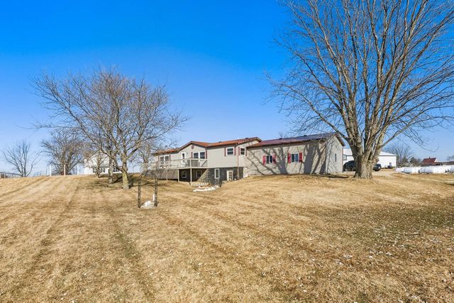 W4859 Meyers ROAD, La Crosse, WI 54601