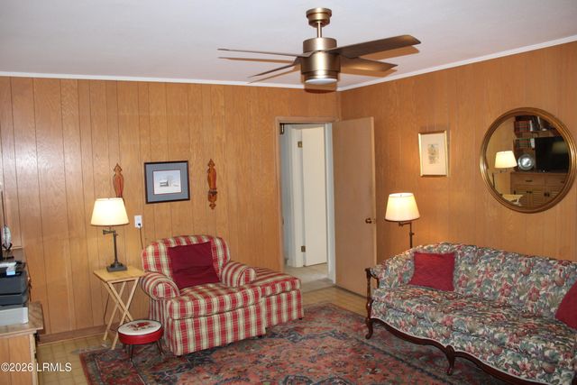 1013 Allen Street, Allendale, SC 29810