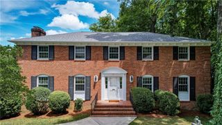 42 Kemp E Road, Greensboro, NC 27410
