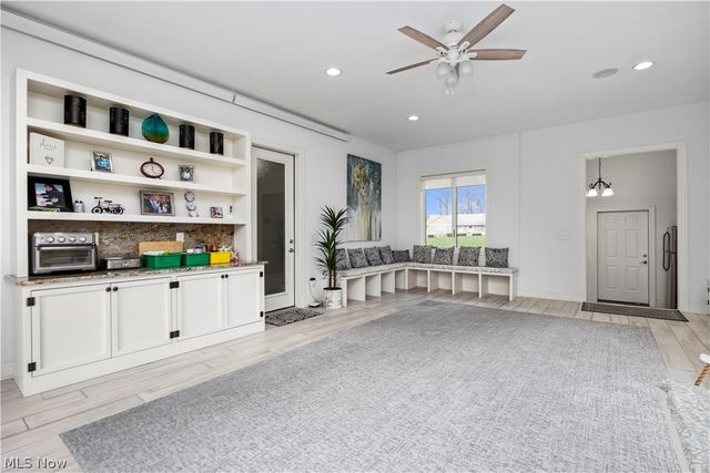 2240 Sunrise Oval, Medina, OH 44256