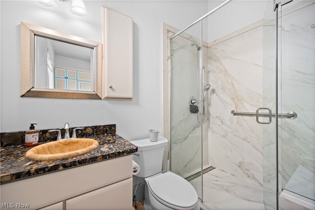 2240 Sunrise Oval, Medina, OH 44256